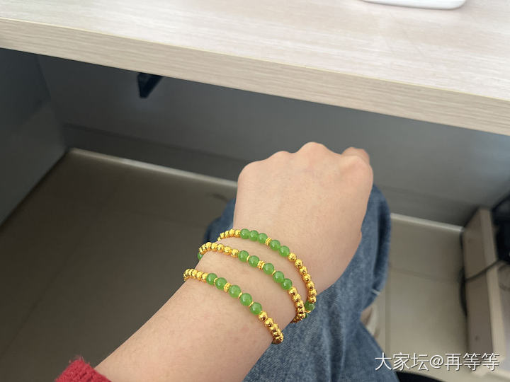 珠子小是不是不显色？_碧玉金玉石