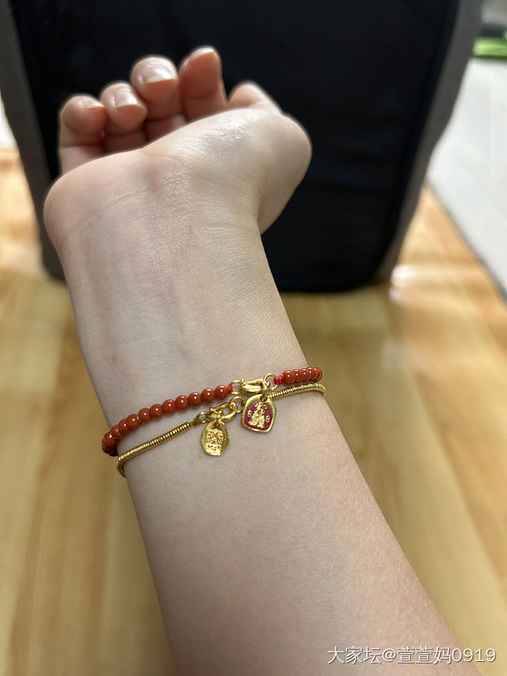 小圈圈手链_手链金