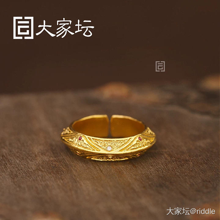 想在校长家订个镯子，无意中刷到这枚戒指，一眼看中下单，一周出货，今儿一大早收到，..._戒指金