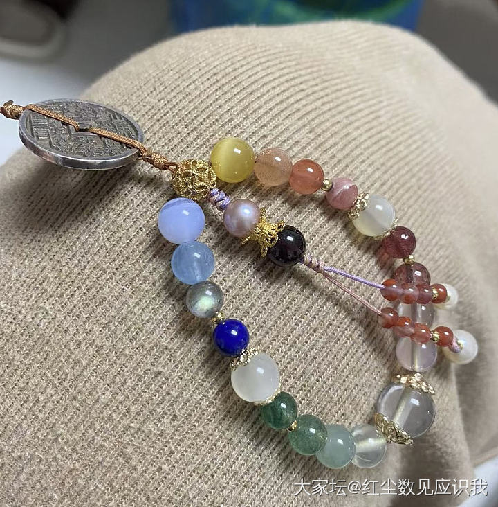 变了无数版本的山鬼花钱手机链～_手饰