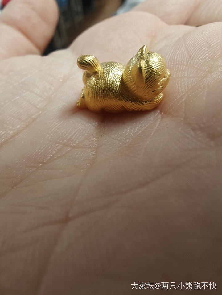 今天又是摸"鱼"的一天_手绘