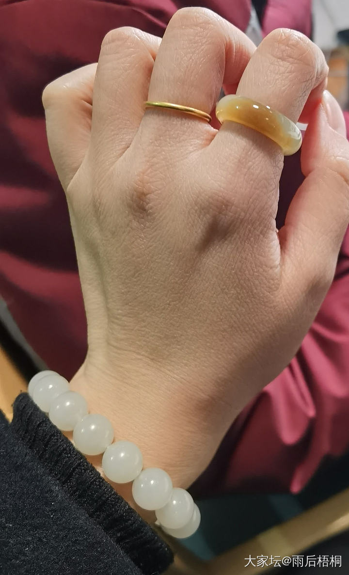 籽料青花 帮忙看着像籽料吗？中百值吗_和田玉