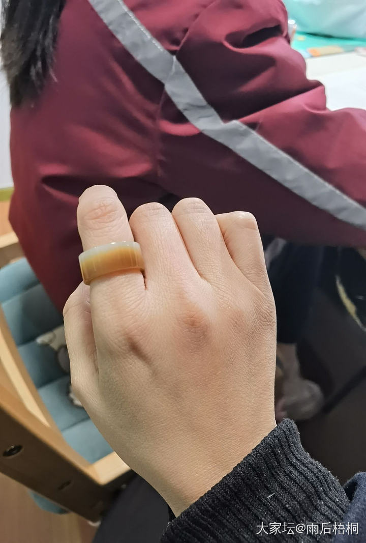 籽料青花 帮忙看着像籽料吗？中百值吗_和田玉