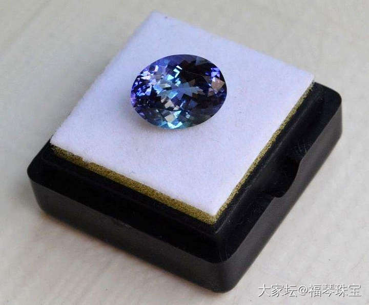 坦桑石 坦桑尼亚D矿区5A级别4.41克拉天然坦桑石戒面_坦桑石