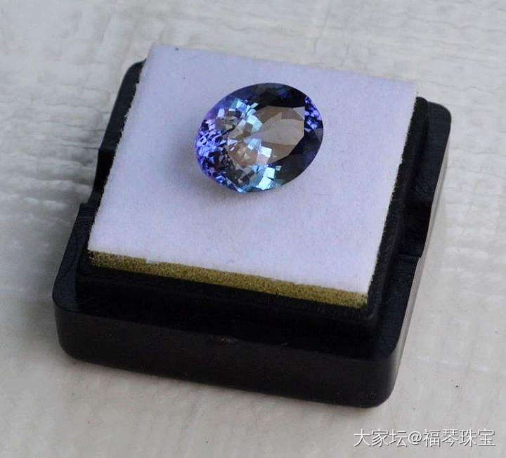 坦桑石 坦桑尼亚D矿区5A级别4.41克拉天然坦桑石戒面_坦桑石