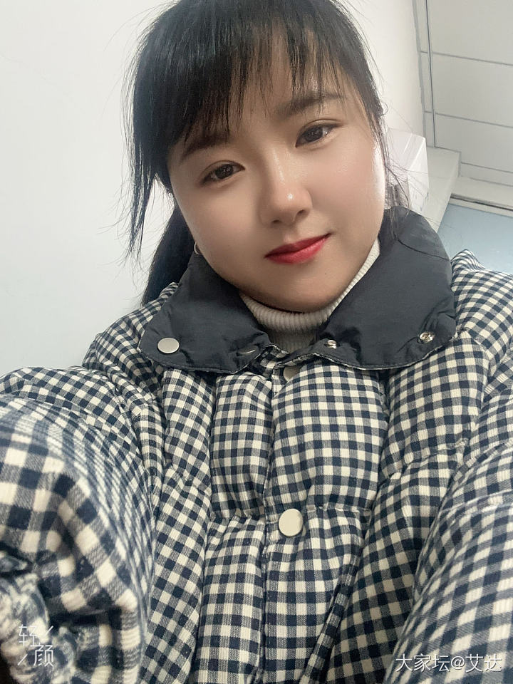 短款羽绒服_穿搭