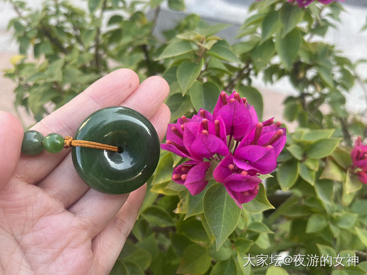 新疆玛纳斯碧玉_和田玉碧玉