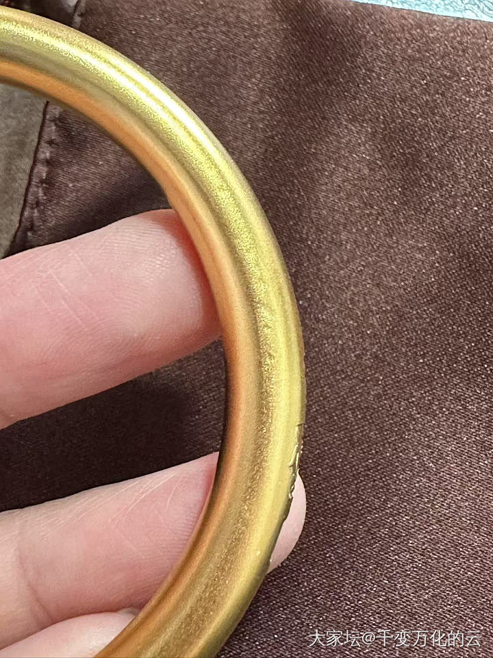 喜欢就要接受不完美！_手镯金
