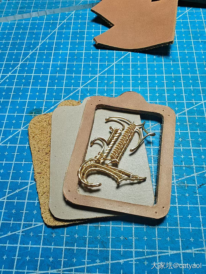 队友的兼职做得挺认真的_手工diy
