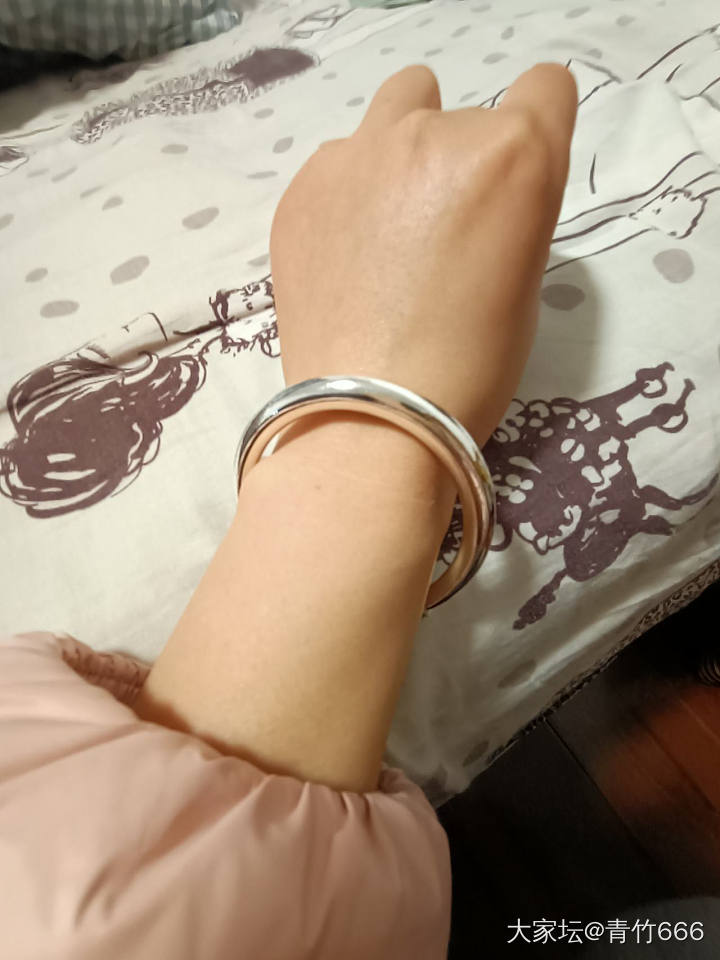 南记推圈_手镯银