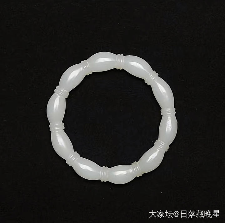 金价飙升，看看美镯吧～_翡翠