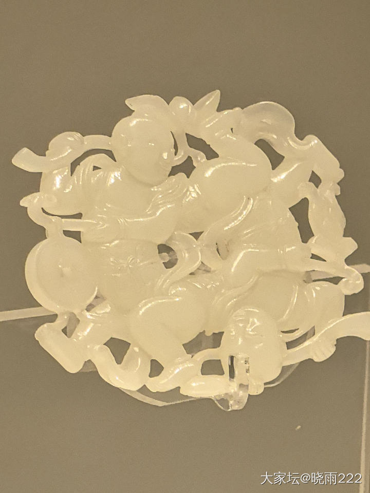 金价飙升，看看美镯吧～_翡翠