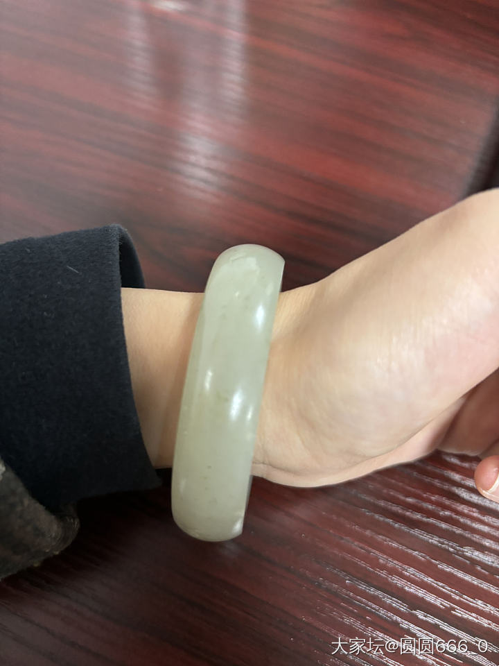 第一条籽镯儿_和田玉