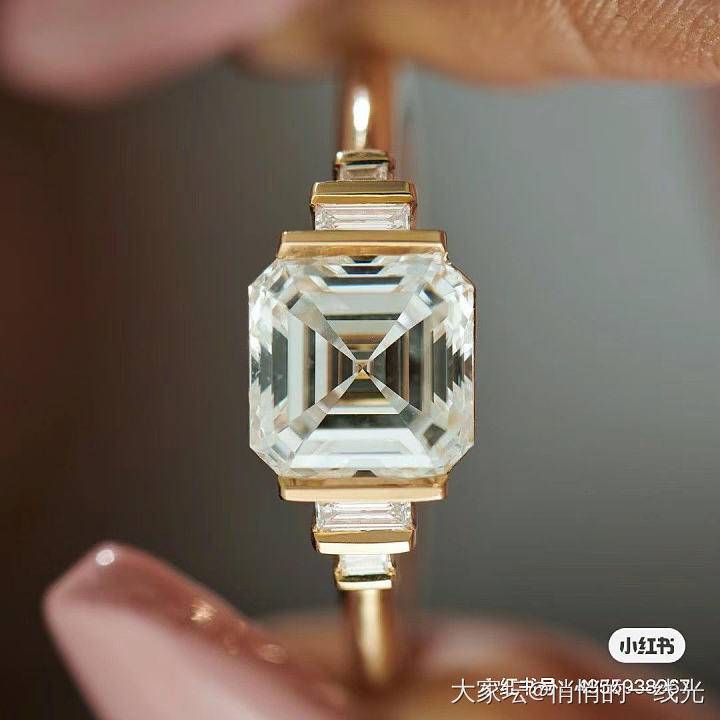 新年礼物已挑好，坐等校长年后开团_钻石