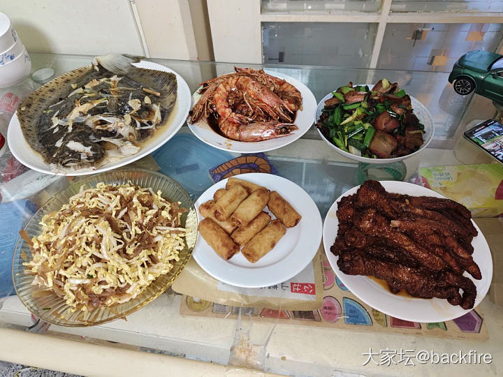 年午饭，今天有点偷懒了，晚上吃饺子，哈哈_美食