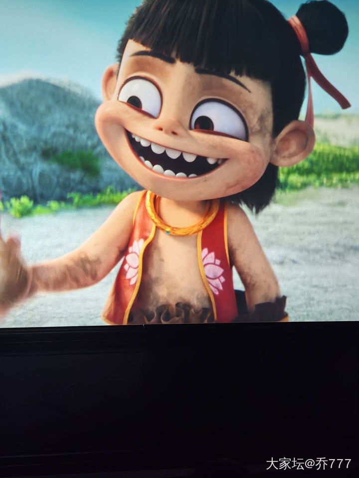 看完哪吒二我就一个想法，能给个特写让我仔细看看哪吒手上的大金镯吗_手镯