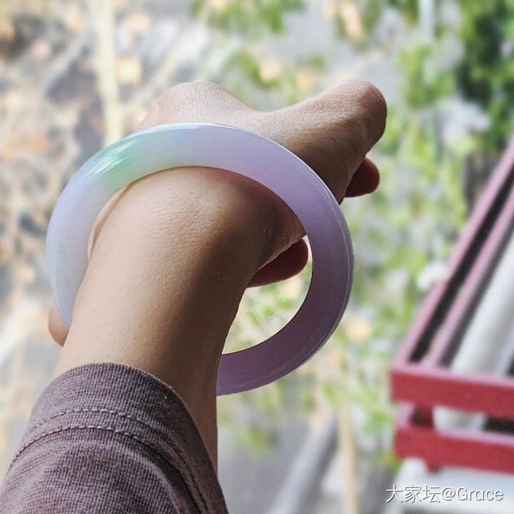 新入的春彩圆条 粉色很明显 能看到什么价呢？_手镯翡翠