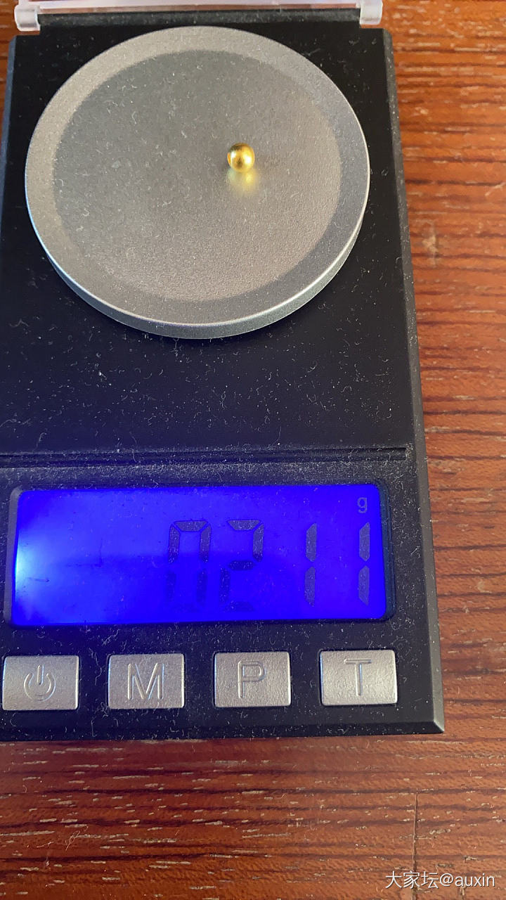 今天的快乐是这羊毛珠子给的_金
