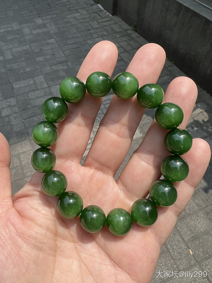 极限24小时 苹果绿手串1.5w 要不要留啊_珠串和田玉