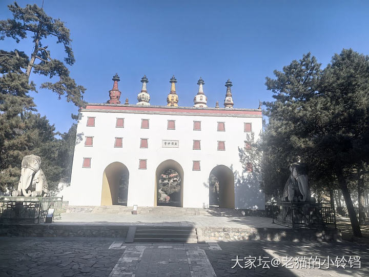 来趟承德的小布达拉宫——普陀宗乘之庙

真的有点冷[偷笑]，但是人真少，景真好，..._旅游