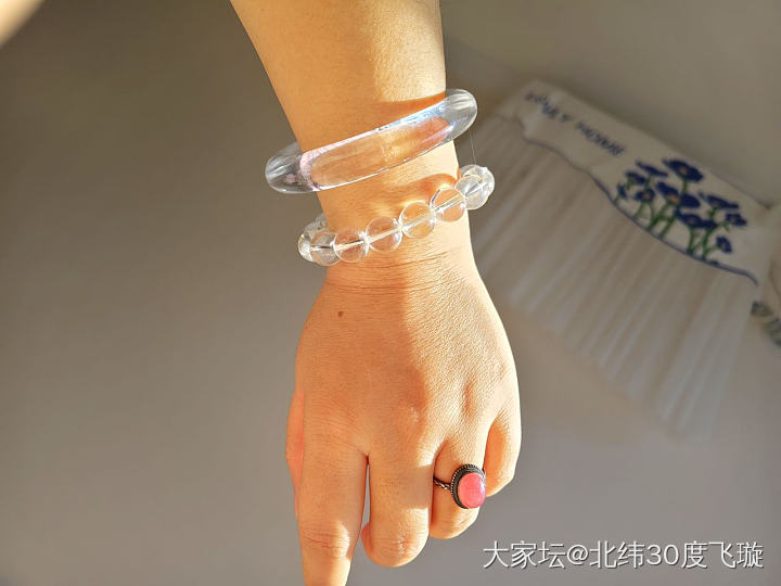 艳阳天戴了一块冰_闲聊