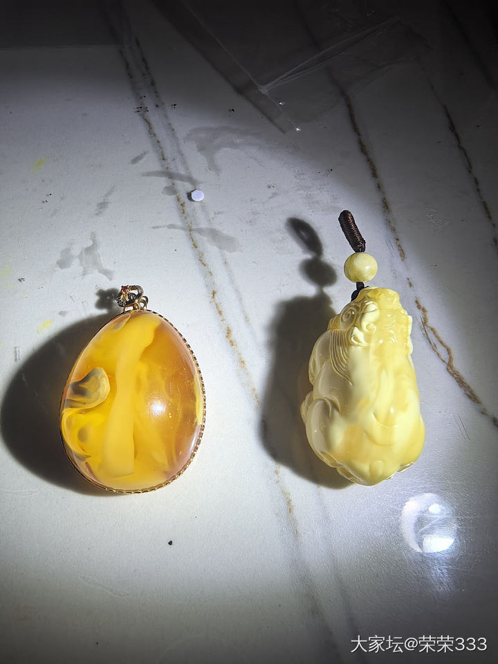 最近入的蜜蜡小东西_琥珀蜜蜡