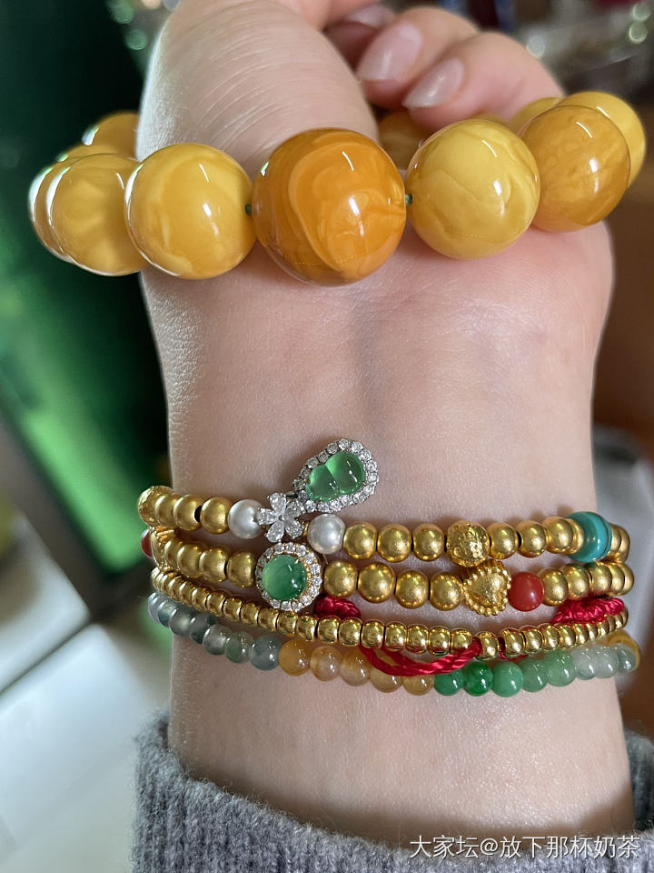 蜜蜡又变美啦！主珠向橙色调进发❤️_金琥珀蜜蜡