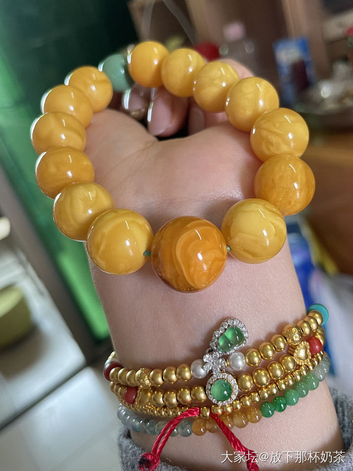 蜜蜡又变美啦！主珠向橙色调进发❤️_金琥珀蜜蜡