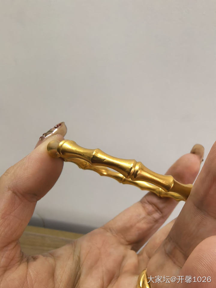 出售老卢打金龙头镯周生生老庙黄金_金