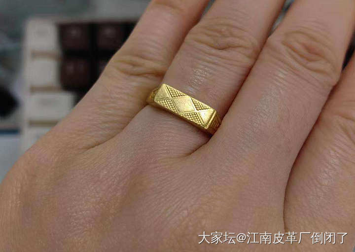 一枚旧戒指上的传统文化_戒指金