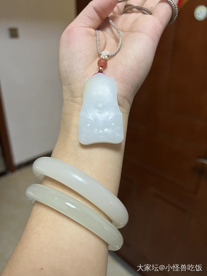 小万有机会买到54圈口的胖冰条子吗？_翡翠