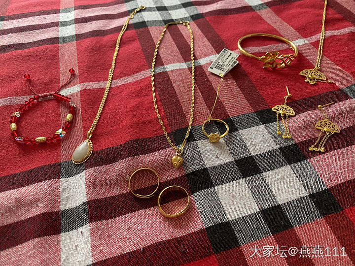 过年回老家，妈妈家的金首饰_金
