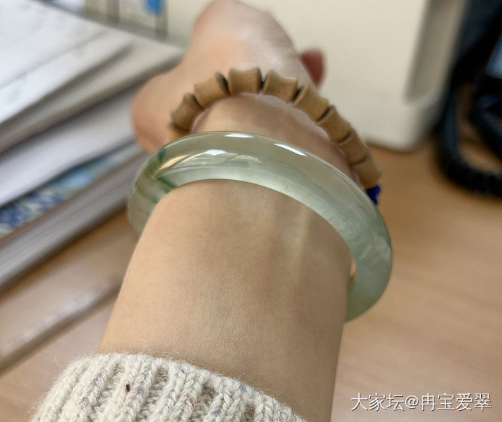 冰冰上班_手镯翡翠