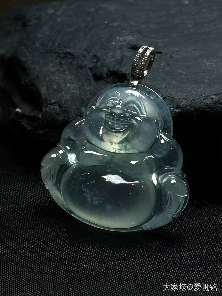 美美的翡翠佛公_翡翠