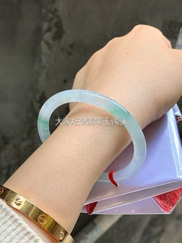 放到水里直接隐形_翡翠