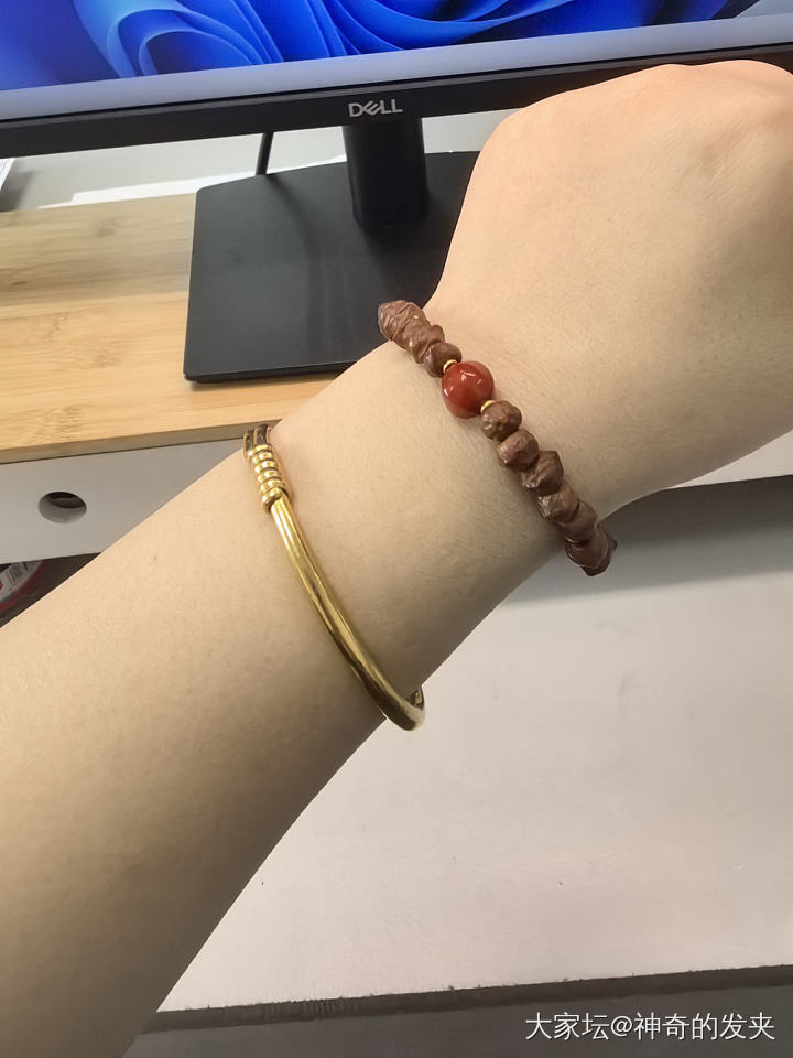 最近爱上了百香籽手串_文玩金