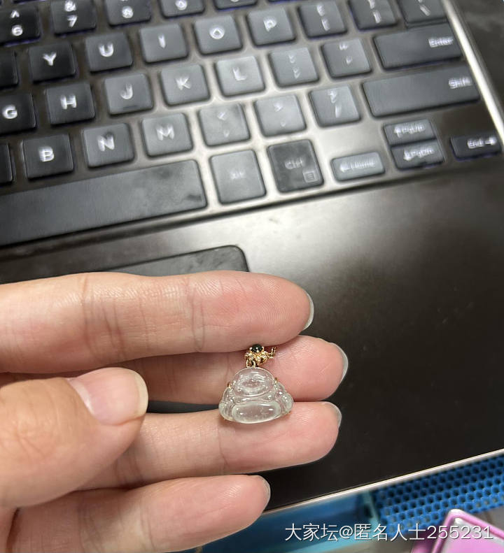 请教大家如下图的佛公料子种水是属于冰种吗😊_翡翠