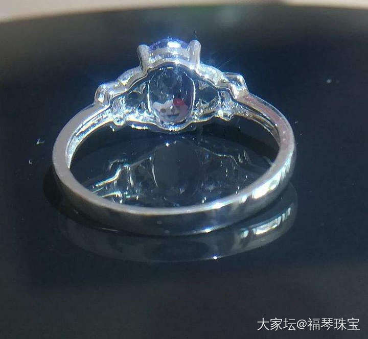【现价再打8折特惠】天然坦桑石镶南非钻石18K金女款钻戒