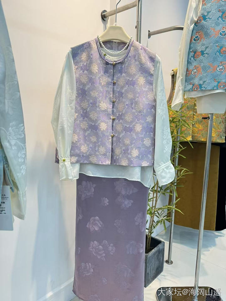 有好看的中式衣服吗_穿搭