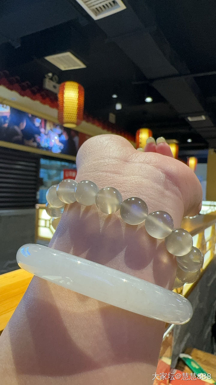 月光石也很美呢_珠串水晶