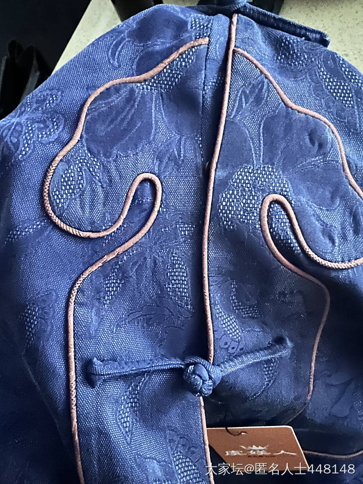 又是一件“老太服”😂_穿搭品牌