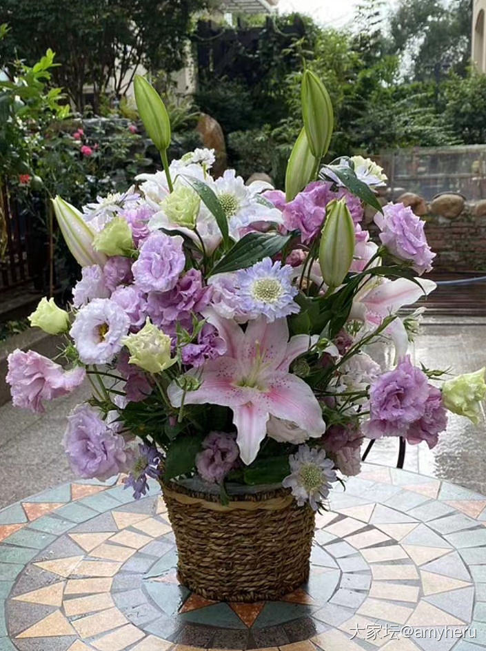 鲜花真的很解压，也能打发时间。目前做过几次花送人，技术和审美有限，浪费很多时间。..._花
