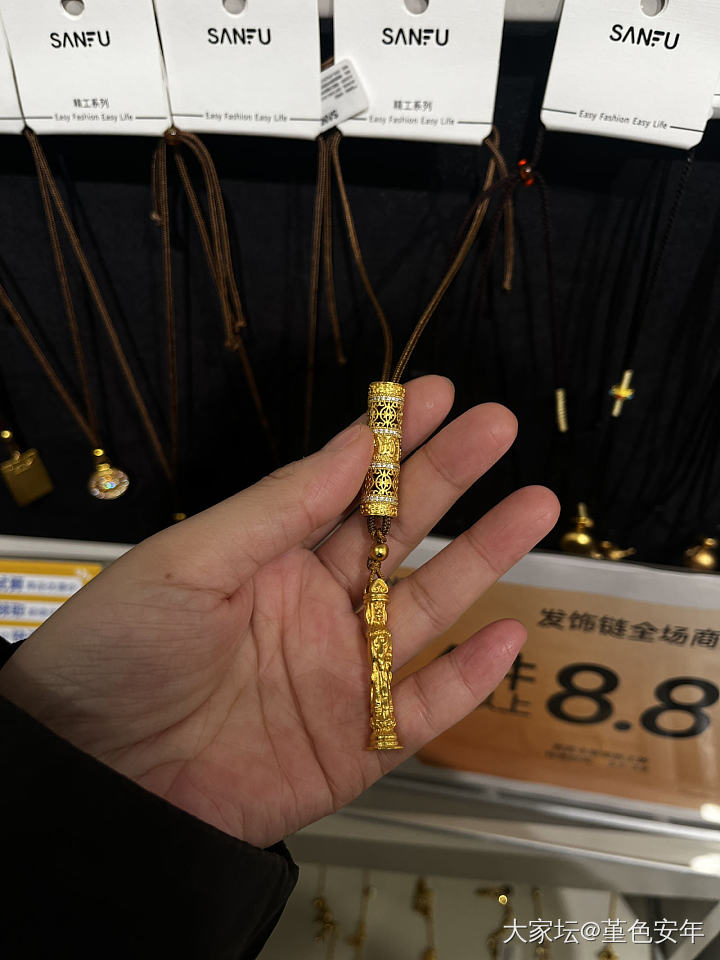 第一次看到那么多我买得起的金子_首饰