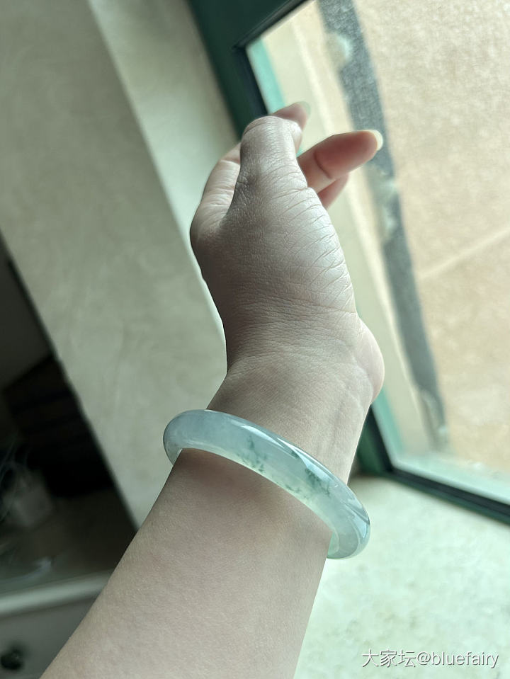 蔡依林妈妈的翡翠手镯_手镯翡翠