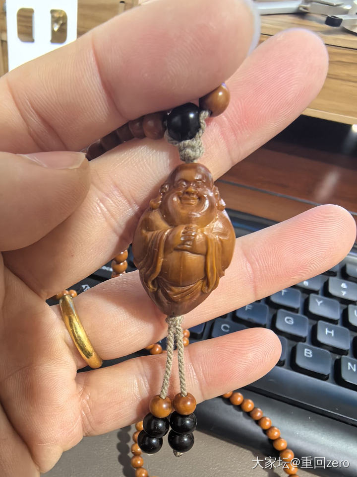 今天的伴儿_搭配文玩琥珀蜜蜡银