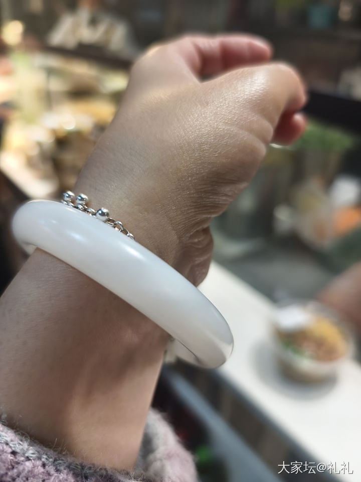 好久没戴和田玉啦_手镯和田玉