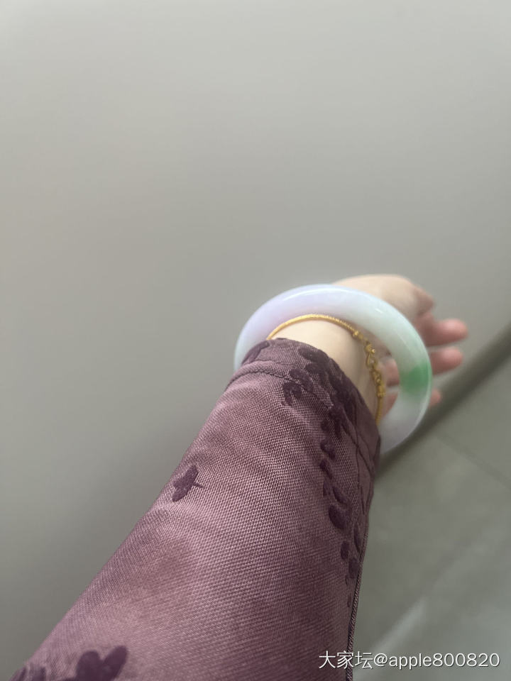 没那么多金子，只能晒手镯了_手镯翡翠
