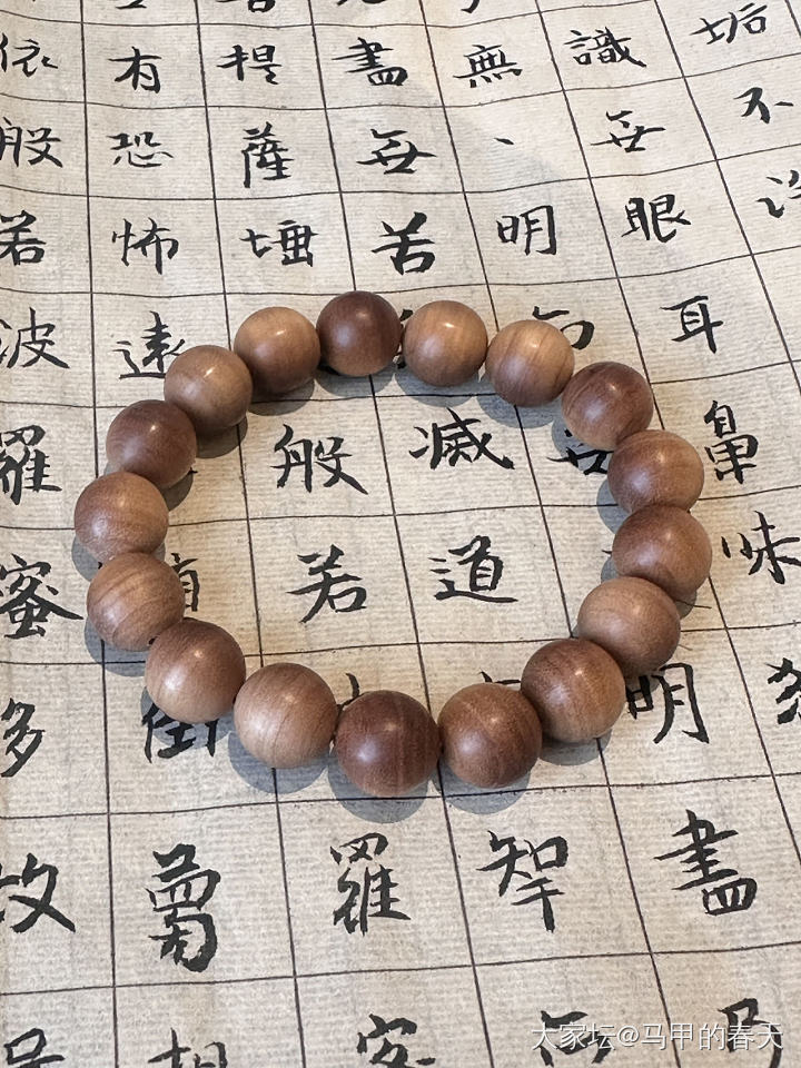没有入黄金，秀一秀新入的老山檀_珠串老山檀