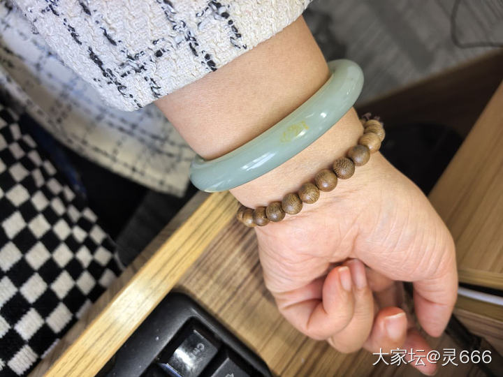新人小白想入手木系手串，求推荐_文玩