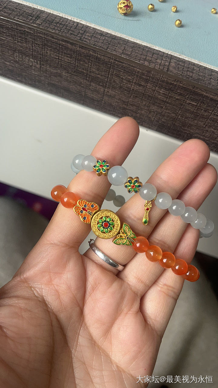 大家秀秀手链吧_手链